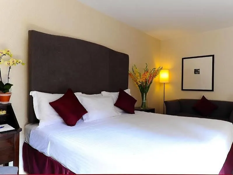 Washington Jefferson At Times Square Hotel New York