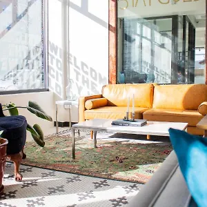 https://aae-11th-avenue-hostel.seedenverhotels.com