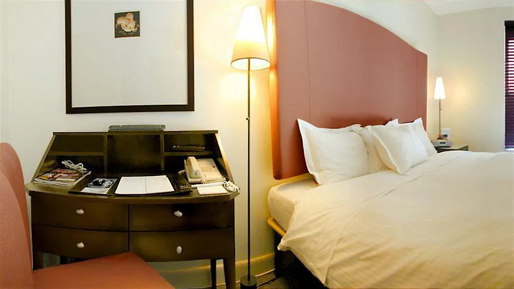 Washington Jefferson At Times Square Hotel New York