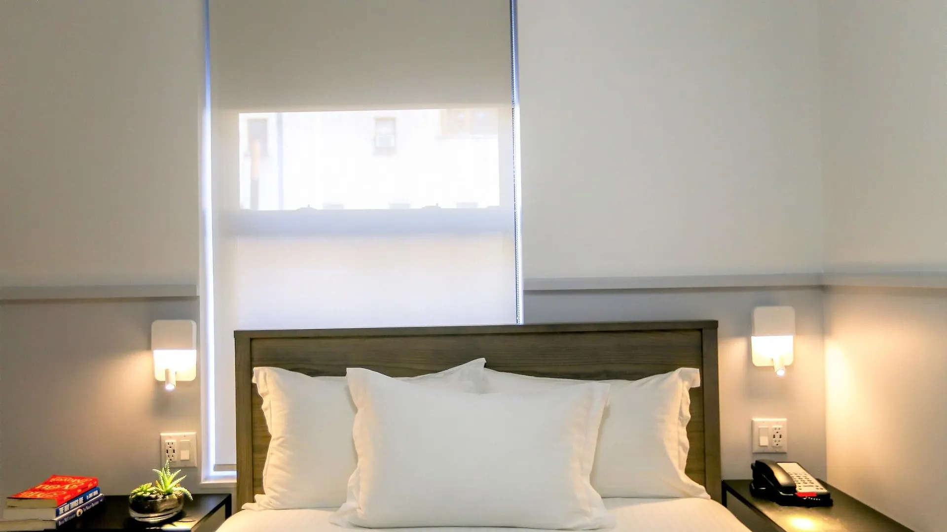 Washington Jefferson At Times Square Hotel New York